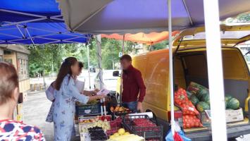 Несанкционированная торговля на улицах города Новочеркасска